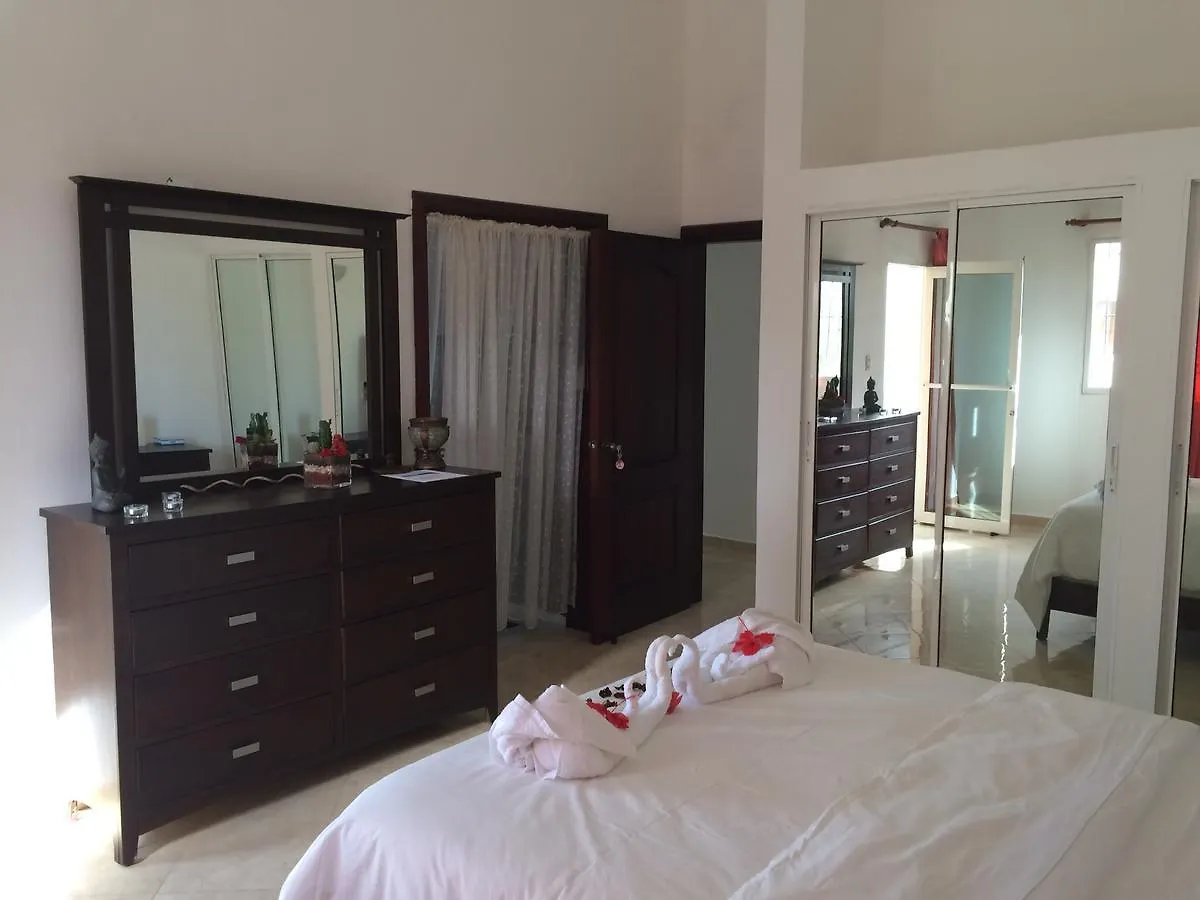 Casa Sirena Bed and Breakfast Bayahibe